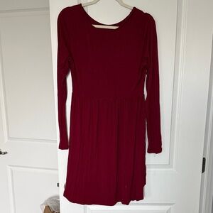 Elegant Burgundy Long Sleeve Dress